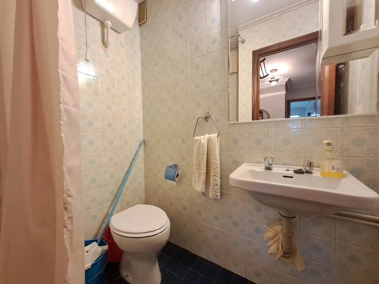 Badezimmer von Wohnung zum Verkauf in Burgos mit Heizung und Terrasse