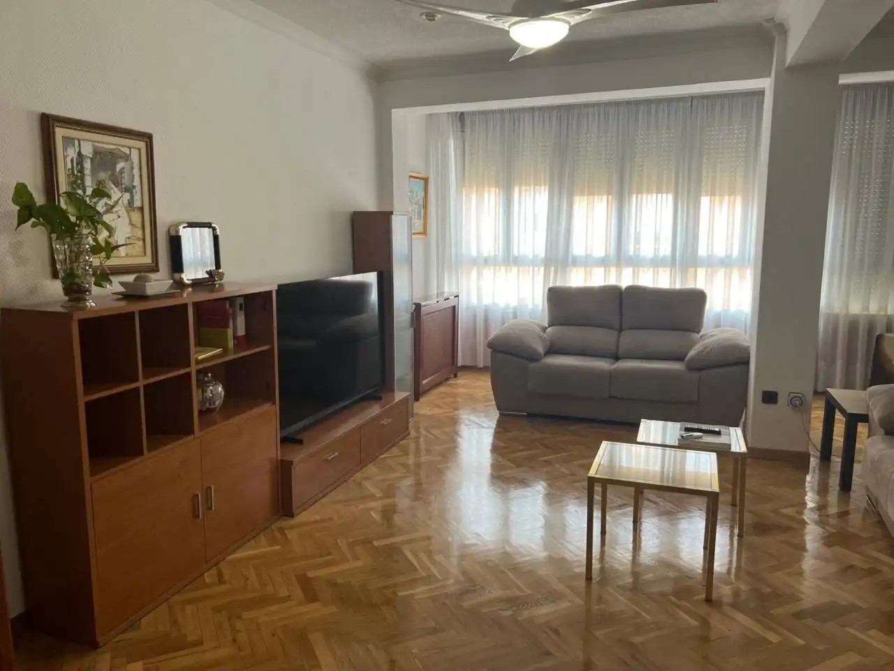 Flat for rent in Calle ESPARTEROS, Santa Bárbara