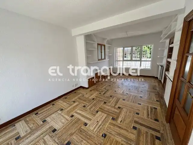 Detached homes for rent in Madrid  with Private garden, Terrace and Swimming Pool