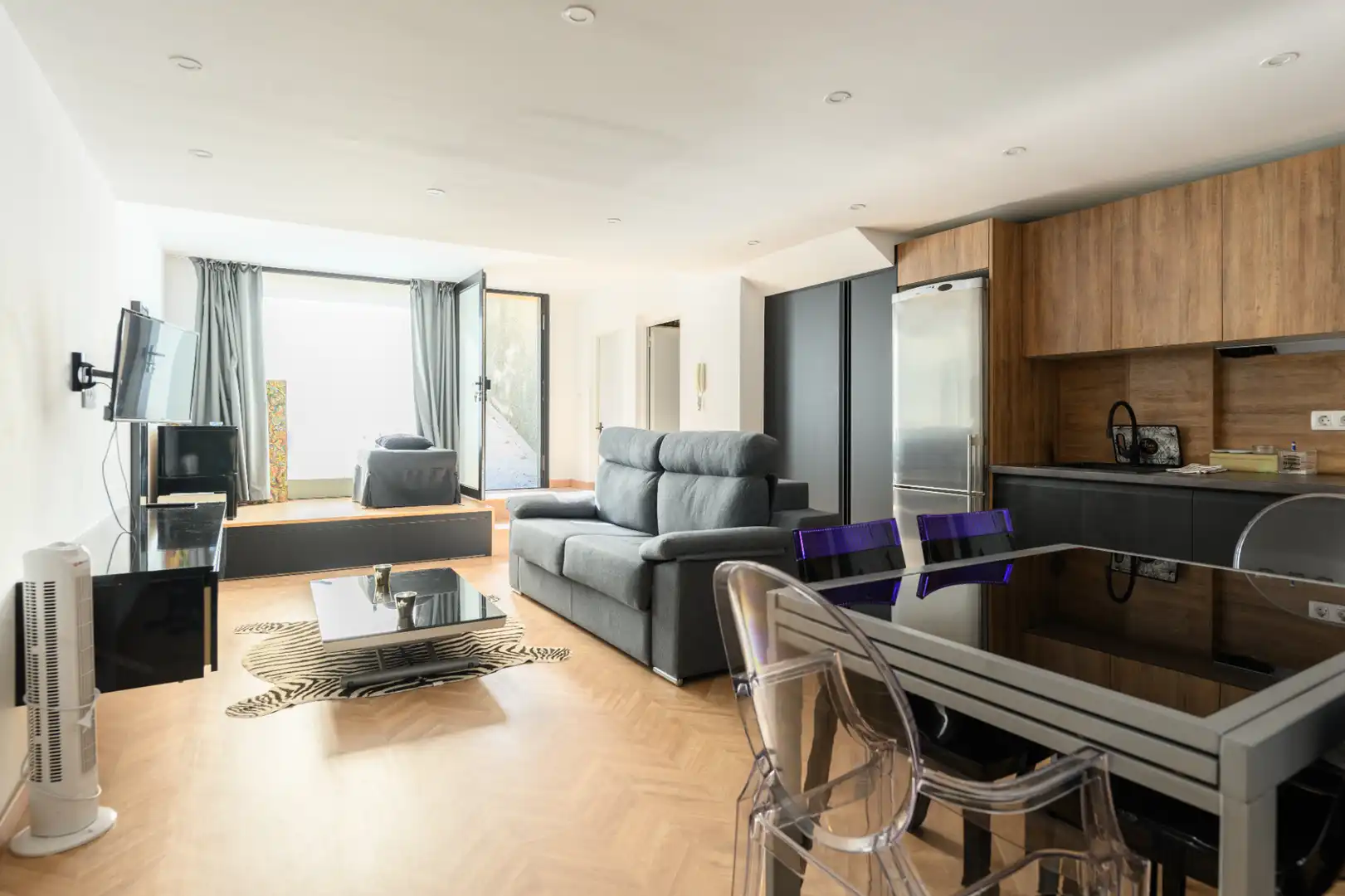Sala d'estar de Casa adosada en venda en Las Palmas de Gran Canaria amb Jardí privat, Terrassa i Traster