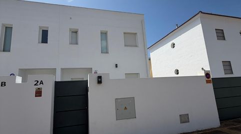 Foto 2 von Einfamilien-Reihenhaus zum Verkauf in Urbasur, Islantilla