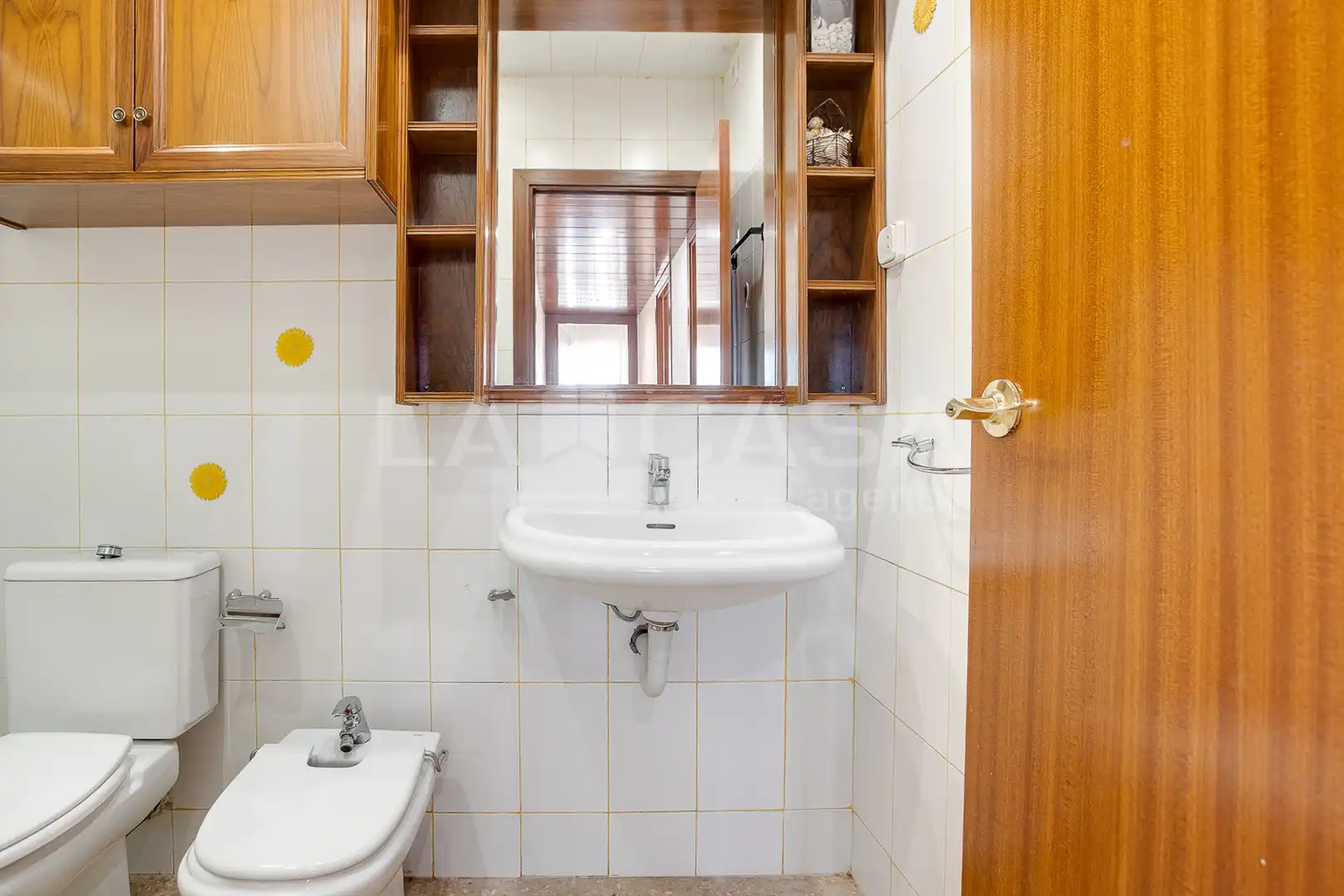 Baño de Piso en venta en Barcelona con Calefacción y Balcón