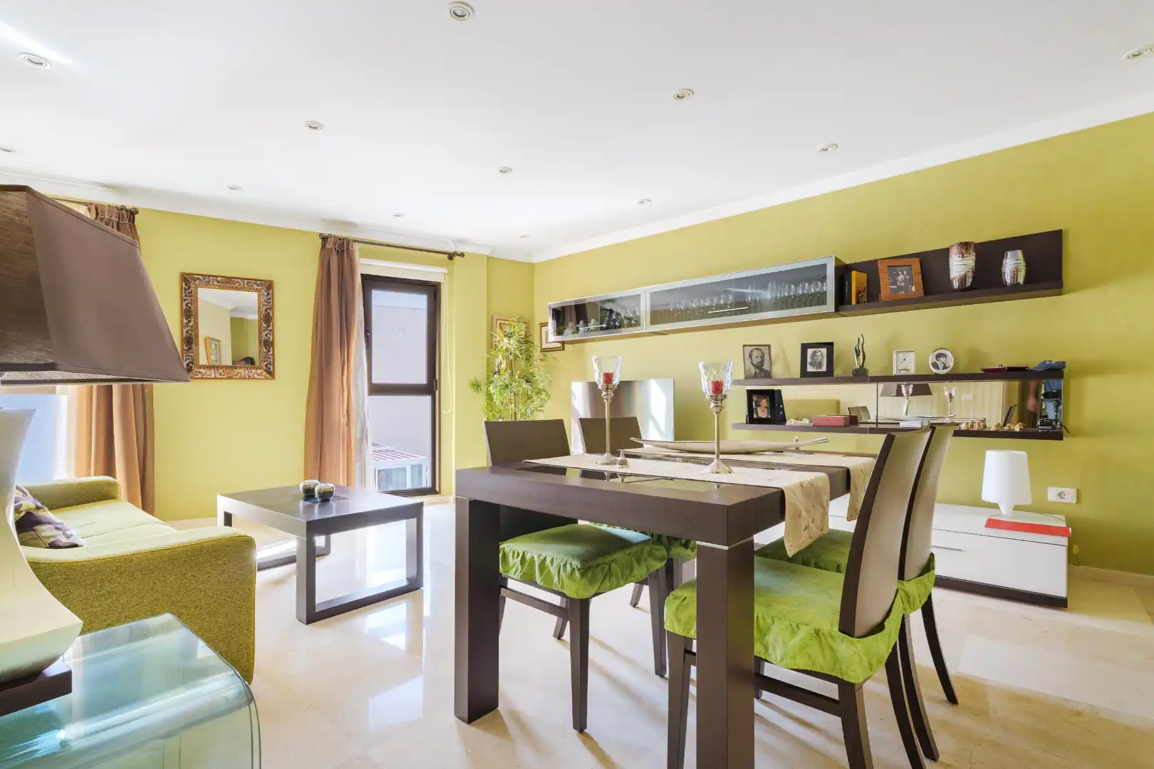 Comedor de Piso en venta en Santa Cruz de Tenerife con Trastero, Amueblado y Horno