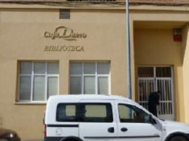 Locale commerciale in vendita a Polideportivos Asperon - Mariano Vicen