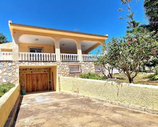 Vista exterior de Casa o xalet en venda en Torrevieja amb Aire condicionat, Calefacció i Terrassa