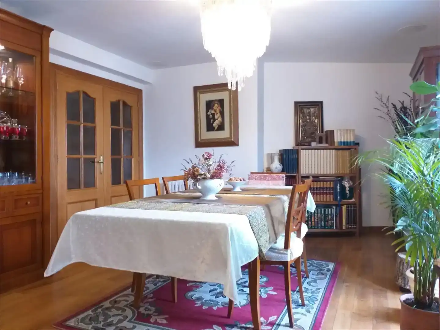 Menjador de Pis en venda en Valle de Yerri / Deierri amb Jardí privat, Parquet i Traster