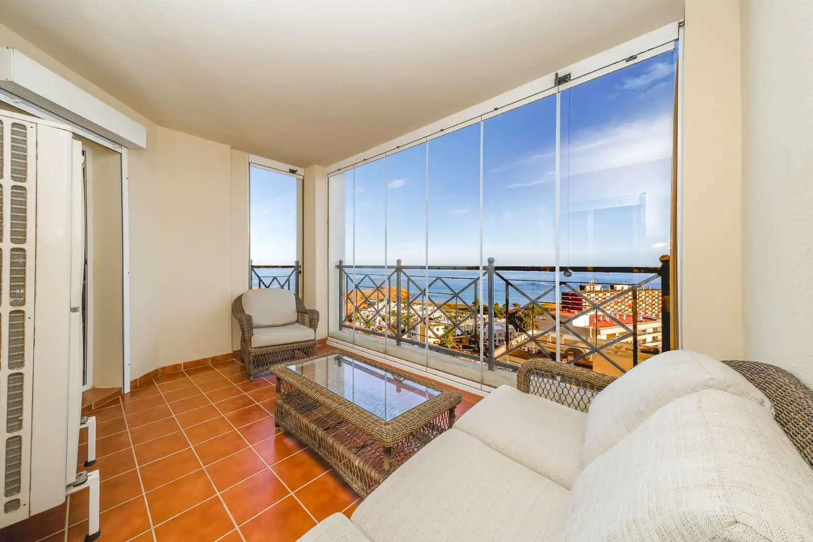 Wohnung mit Terrasse zum Verkauf in Playa de los Locos