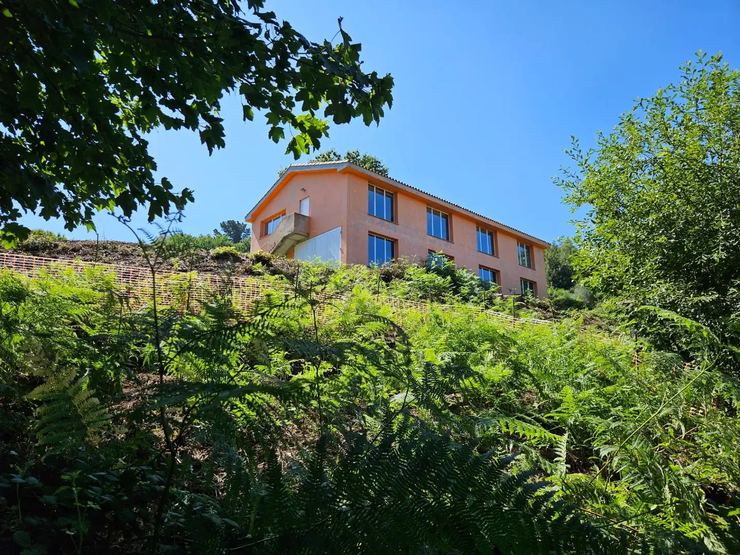 Country homes for sale in Allande