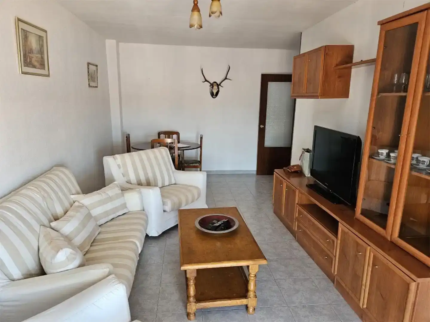 Sala de estar de Piso en venta en Aliseda con Aire acondicionado y Balcón