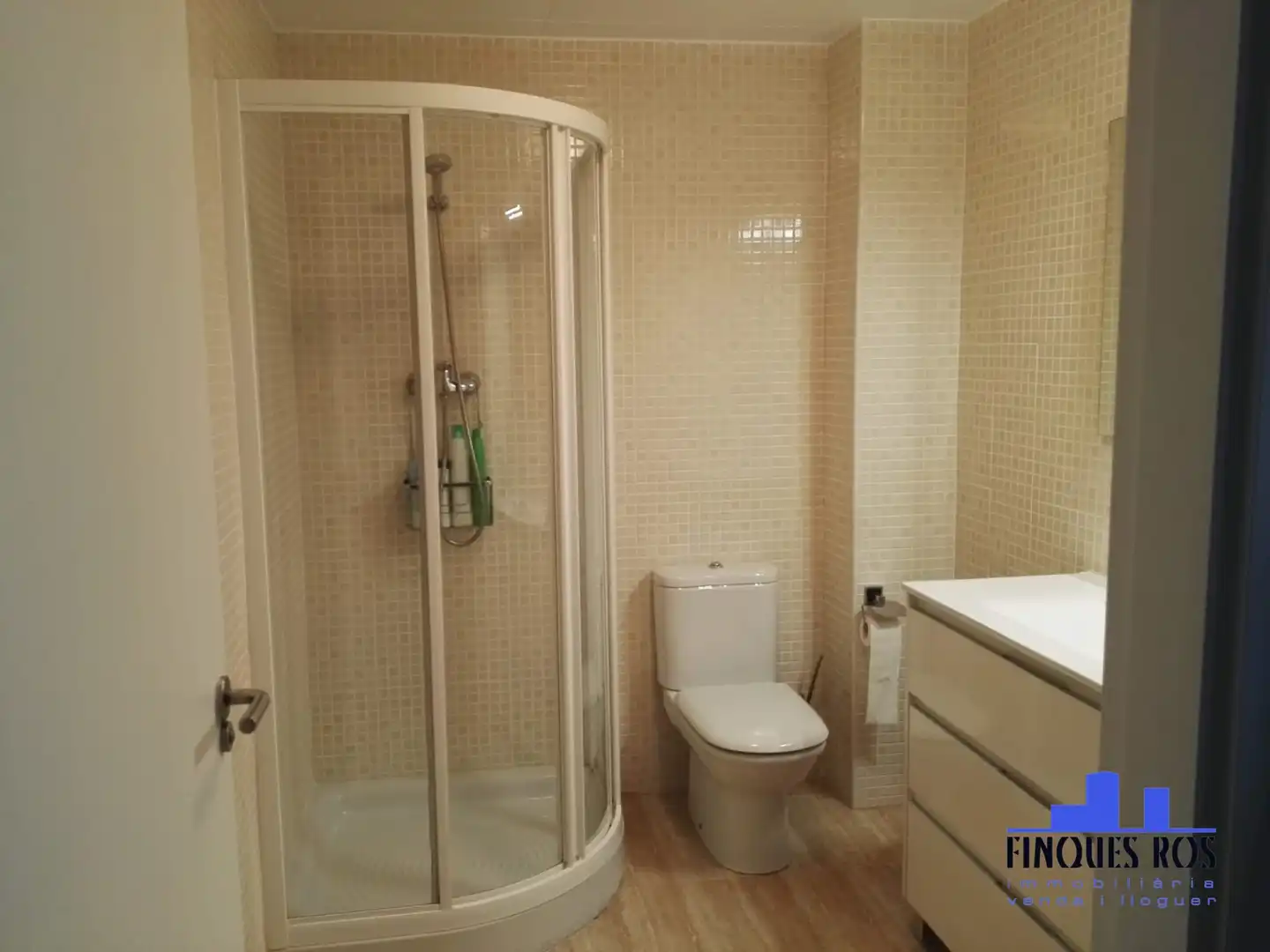 Bathroom of Flat for rent in Vinaròs  with Heating, Parquet flooring and Terrace