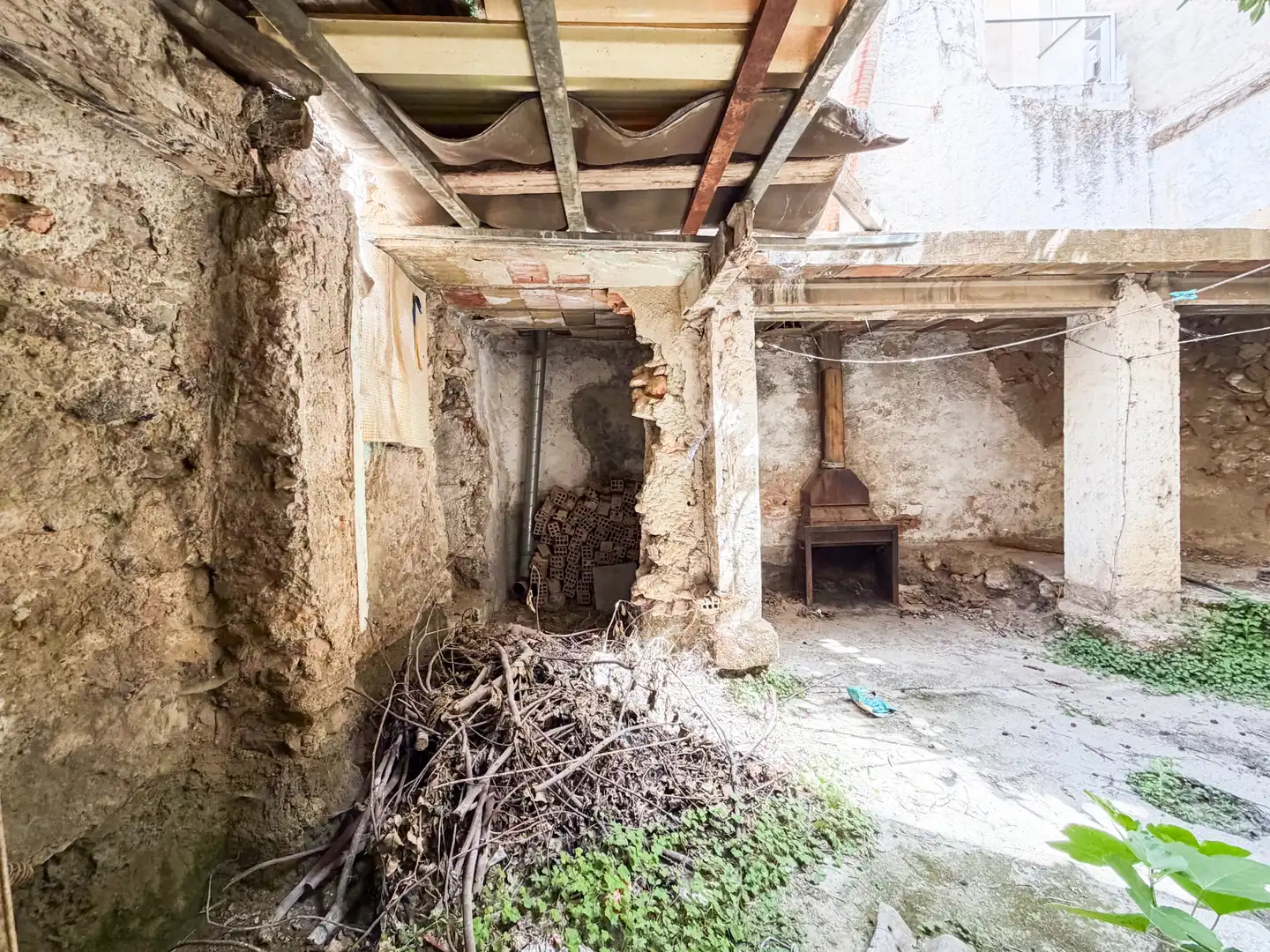 Casa o xalet en venda en Baza amb Jardí privat, Terrassa i Balcó