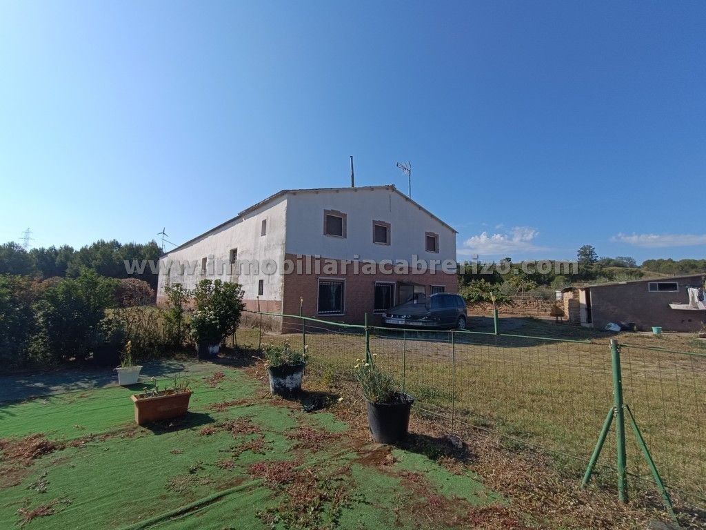 Industrial buildings for sale in N/A, La Cava - Fardachón