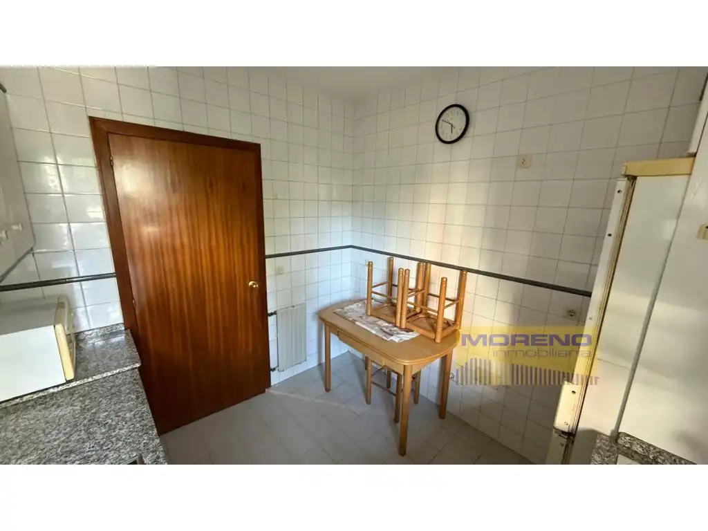 Kitchen of Flat for sale in Sarria