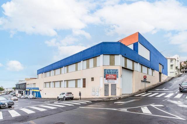 Local comercial en Venta en  ANTIGUO CALVARIO, 7 en Santa Úrsula pueblo