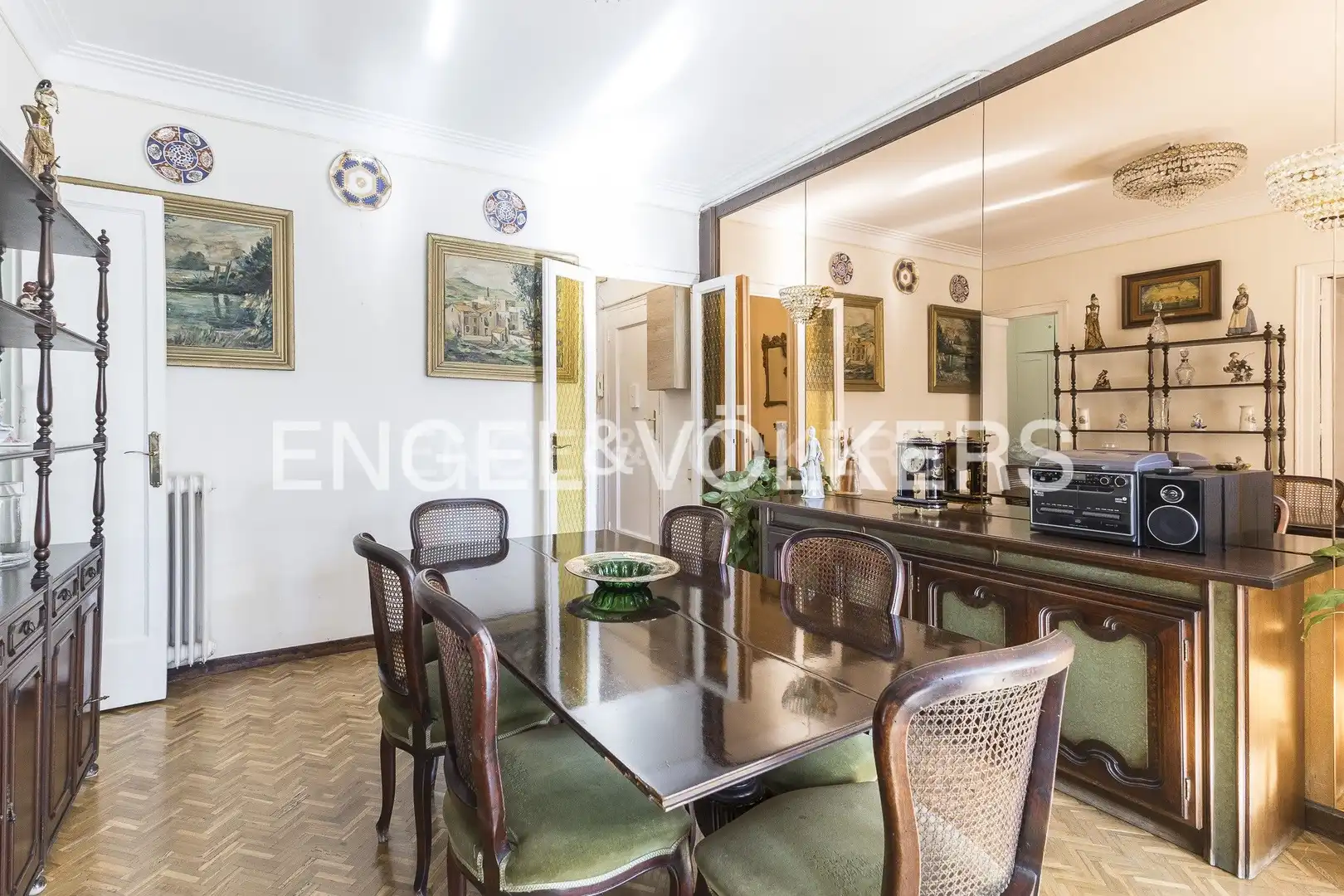 Comedor de Piso en venta en Barcelona con Aire acondicionado, Calefacción y Parquet