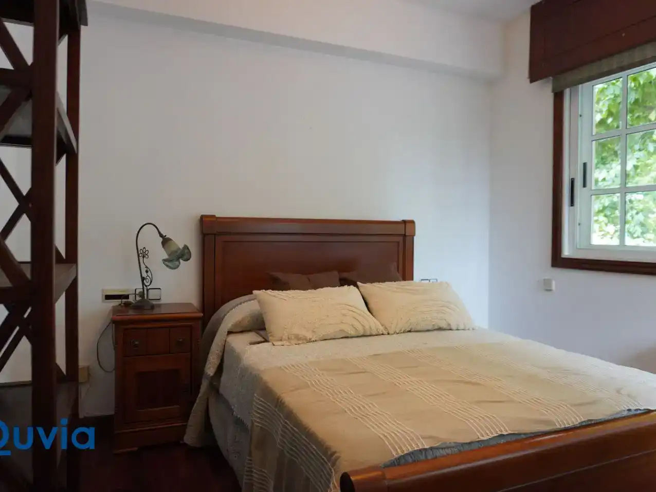 Dormitori de Pis per a compartir en Oleiros amb Jardí privat, Parquet i Traster