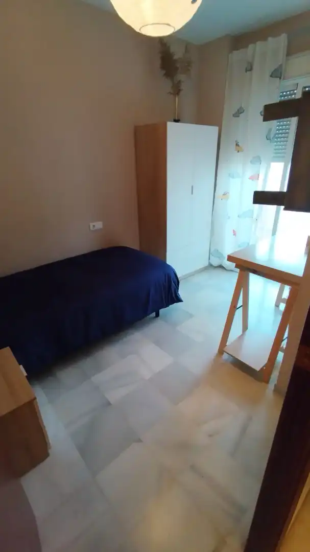 Habitación de Dúplex en venta en Coria del Río con Aire acondicionado