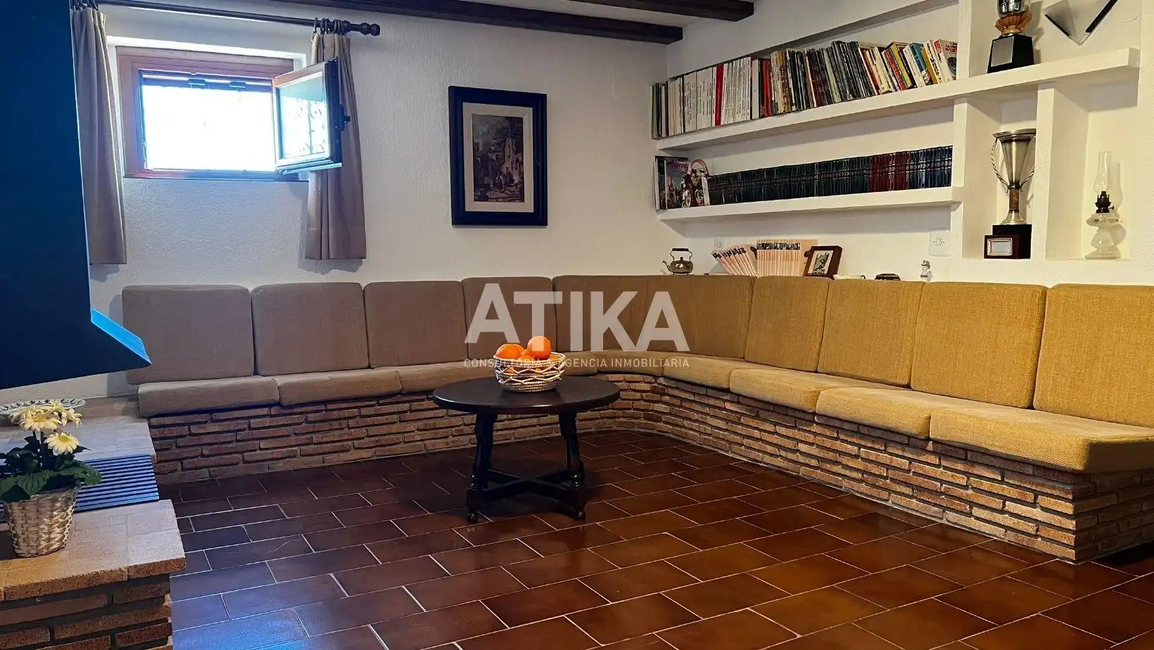 Casa o xalet en venda en Ontinyent amb Calefacció, Jardí privat i Traster