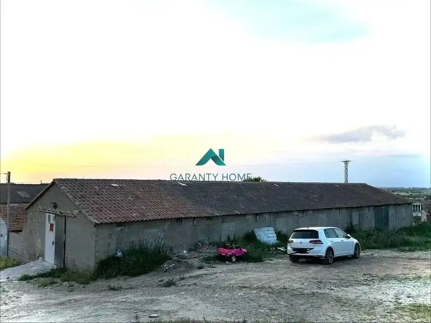 Nave industrial en venta en Arbeca
