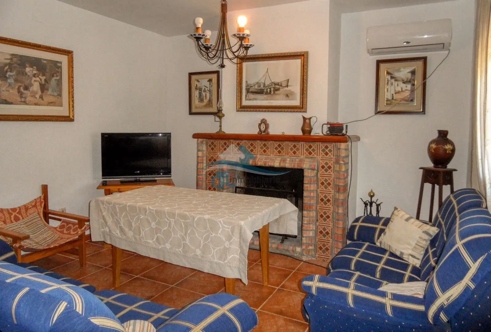 Sala d'estar de Finca rústica en venda en Villanueva de la Reina amb Aire condicionat, Jardí privat i Terrassa