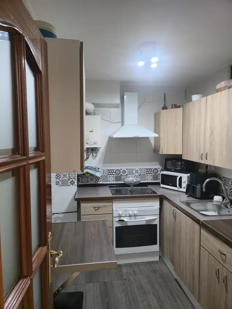 Kitchen of Flat for sale in Granada  with Terrace, Furnished and Balcony