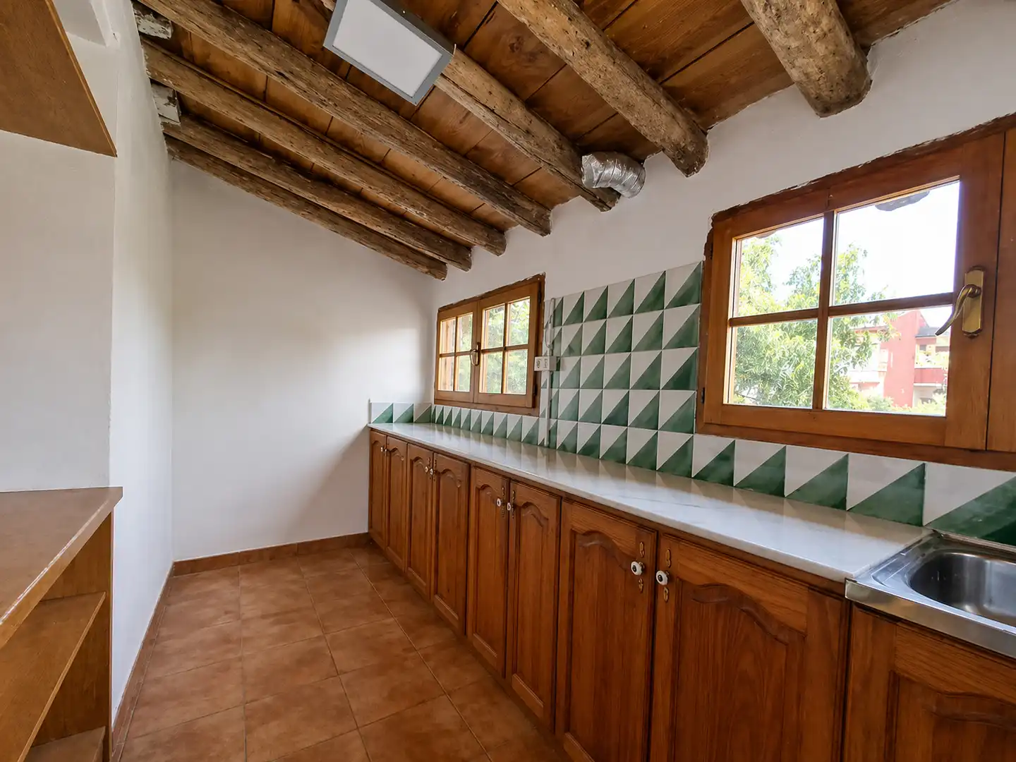 Cocina de Casa adosada en venta en Valderrobres con Calefacción, Horno y Lavadora