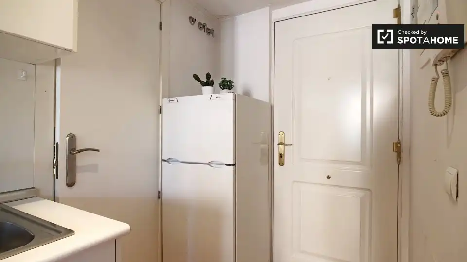 Flat with terrace to rent in Latina, imagen 12