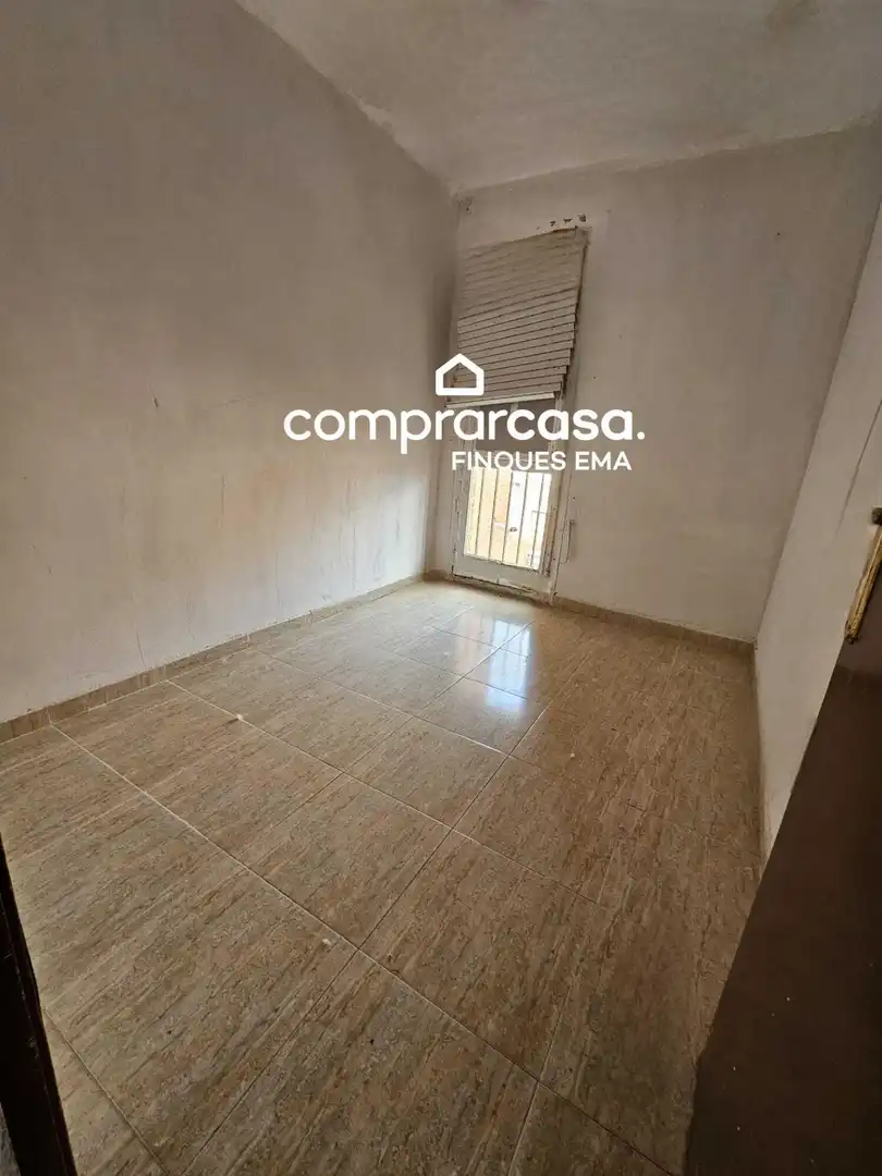 Piso en venta en Sabadell