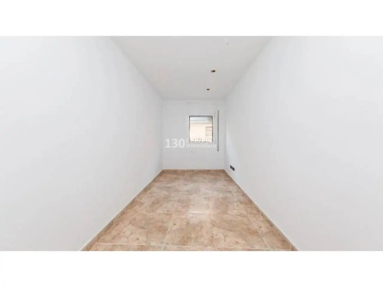 Flat for sale in Badalona  with Terrace