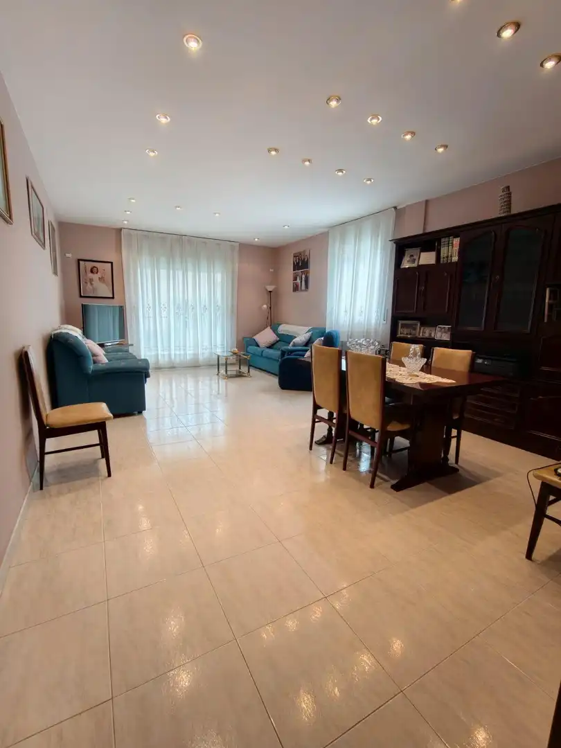 Sala d'estar de Casa o xalet en venda en Valls amb Aire condicionat, Calefacció i Jardí privat