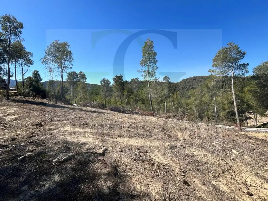 Residential land for sale in Calle Joan Maragall