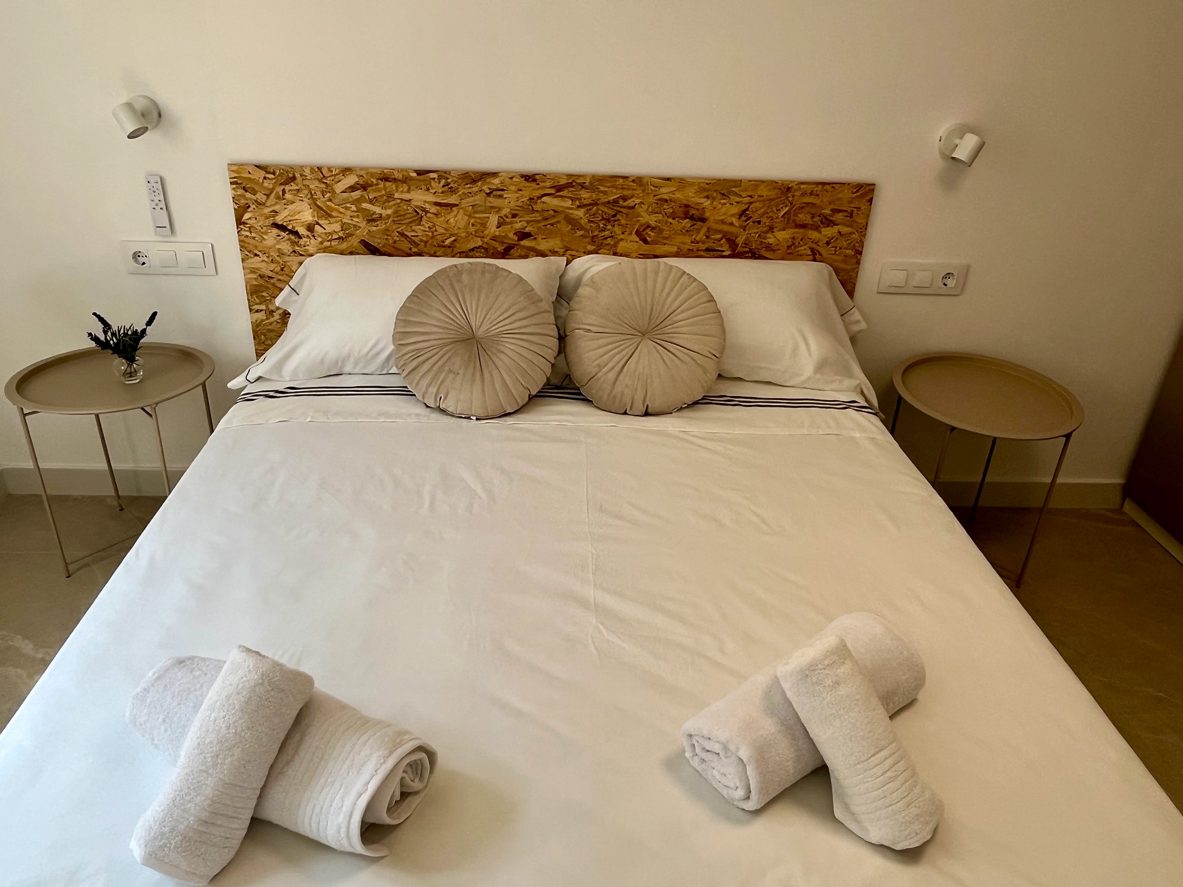 Bedroom of Apartment to rent in  Valencia Capital  with Air Conditioner, Heating and Terrace