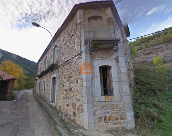 Casa-chalet en Venta en Los Molinos en Los Barrios de Luna