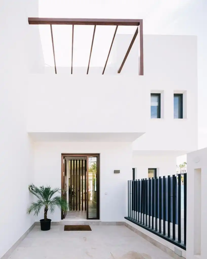 Exterior view of Detached homes for rent in Marbella  with Air Conditioner, Terrace and Furnished