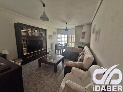Living room of Single-family semi-detached for sale in Illescas  with Heating, Parquet flooring and Terrace