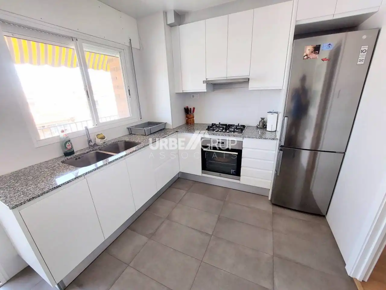 Cocina de Piso en venta en Terrassa con Calefacción, Parquet y Terraza