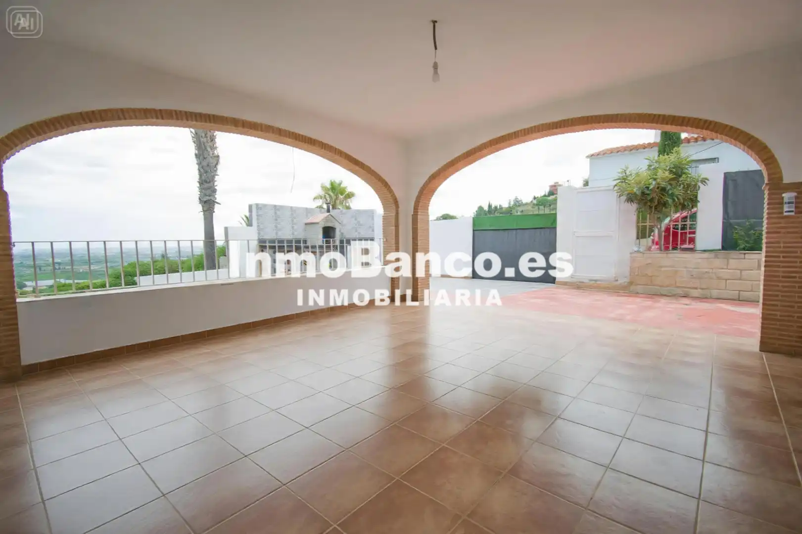 Casa o chalet en venta en Chiva con Jardín privado, Parquet y Terraza