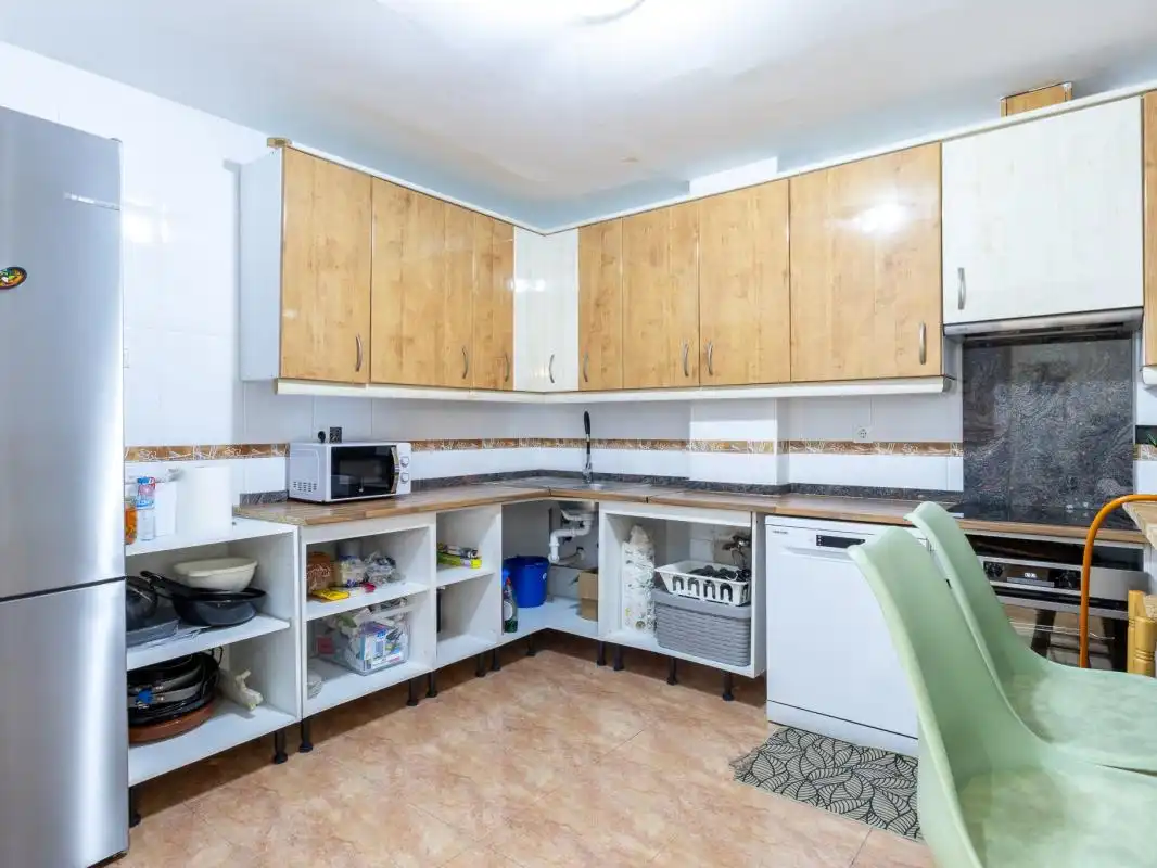 Einfamilien-Reihenhaus zum Verkauf in C. Málaga, Catarroja