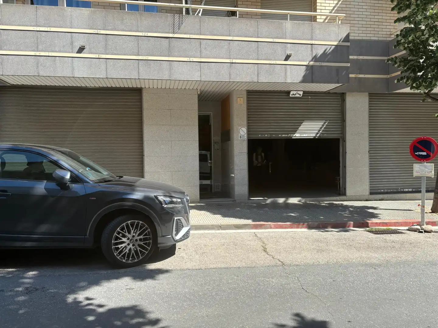 Gewerbefläche zum Verkauf in Carrer Raval Cortines, imagen 3