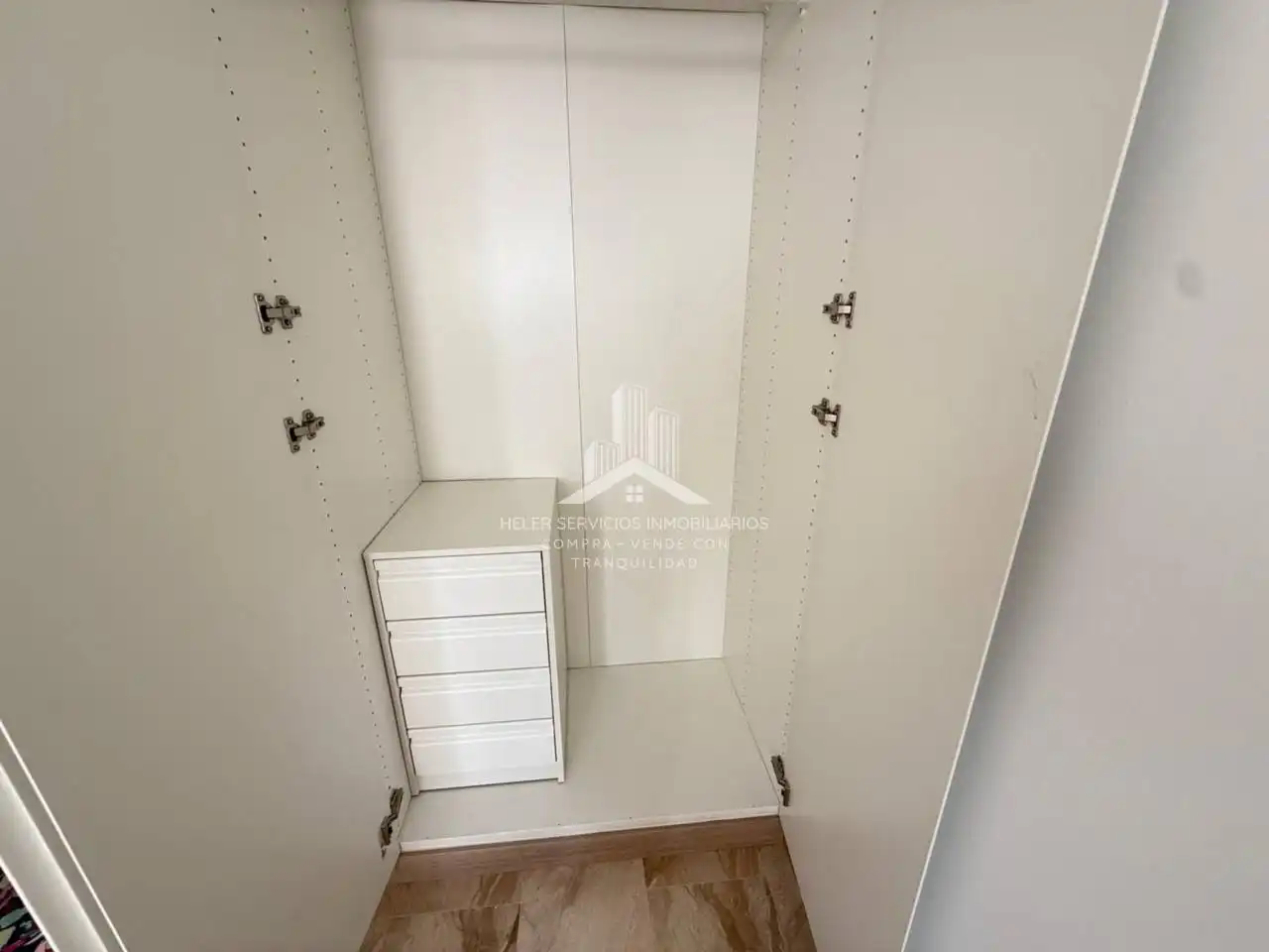 Piso en venta en Castellón de la Plana / Castelló de la Plana con Aire acondicionado, Calefacción y Alarma