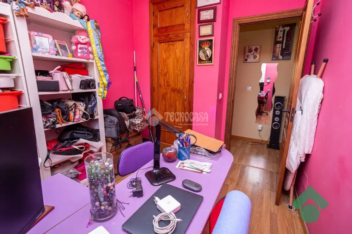 Semi-detached house for sale in C. America-Res. Los Carmenes, imagen 19