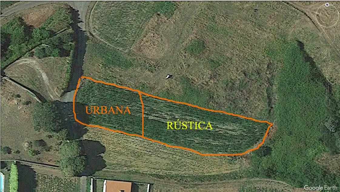 Terreny residencial en venda a Carballo