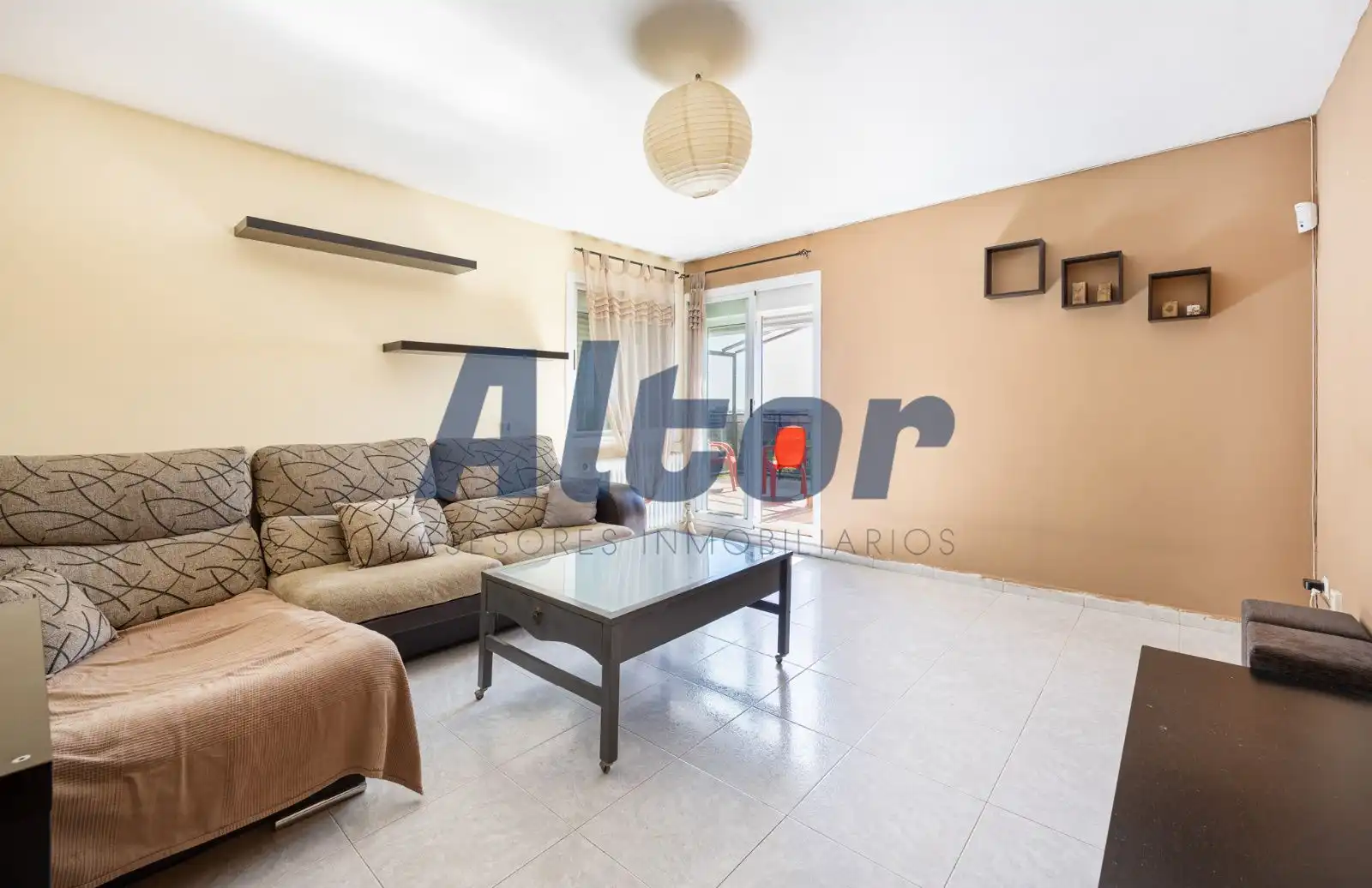 Wohnzimmer von Dachboden zum Verkauf in Fuenlabrada mit Heizung, Terrasse und Alarm