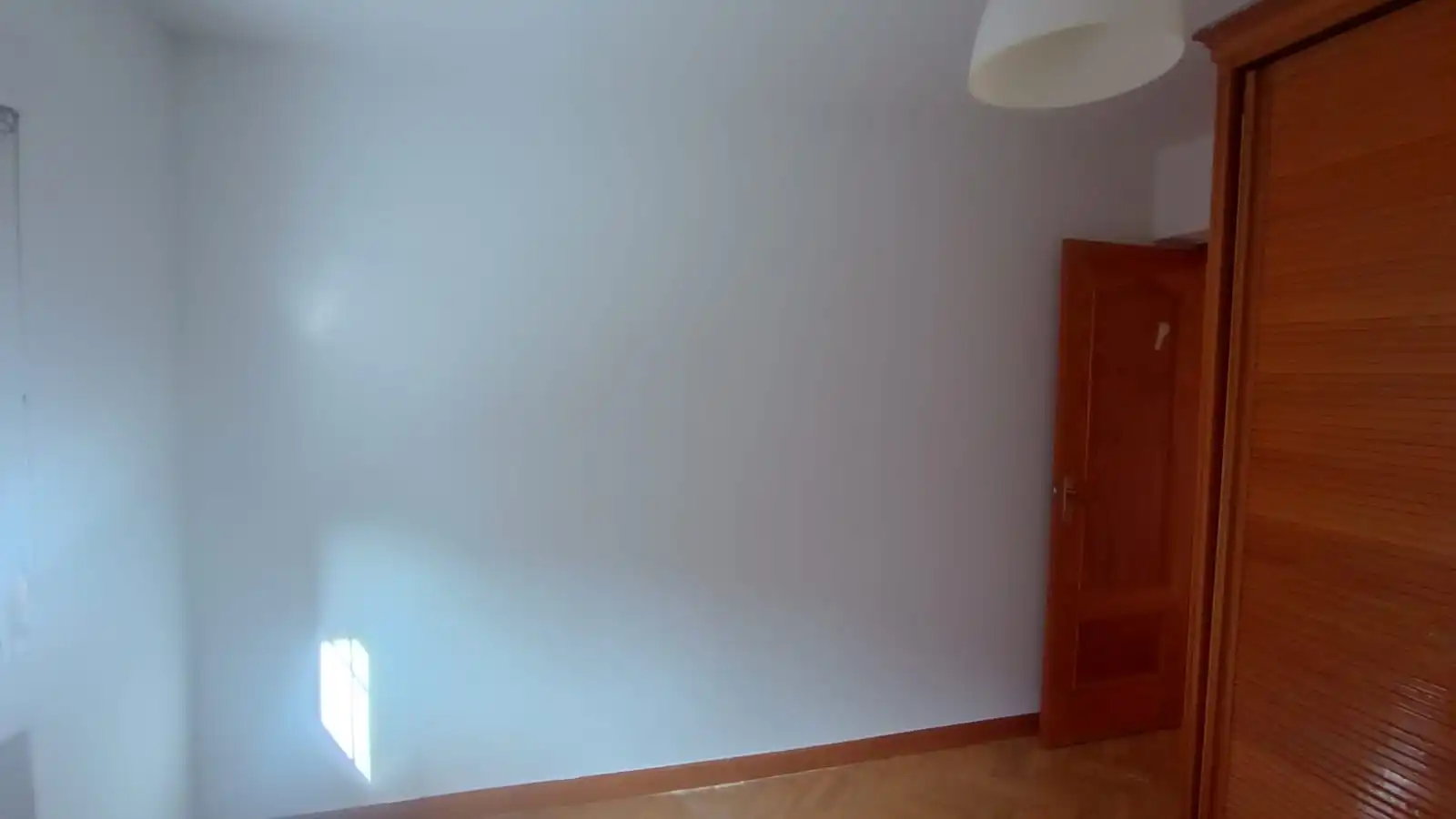 Dormitori de Pis en venda en Carabanchel