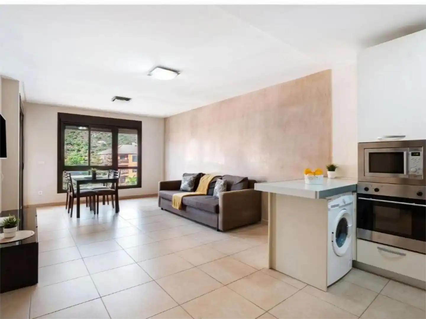 Wohnzimmer von Wohnung zur Miete in Arona
