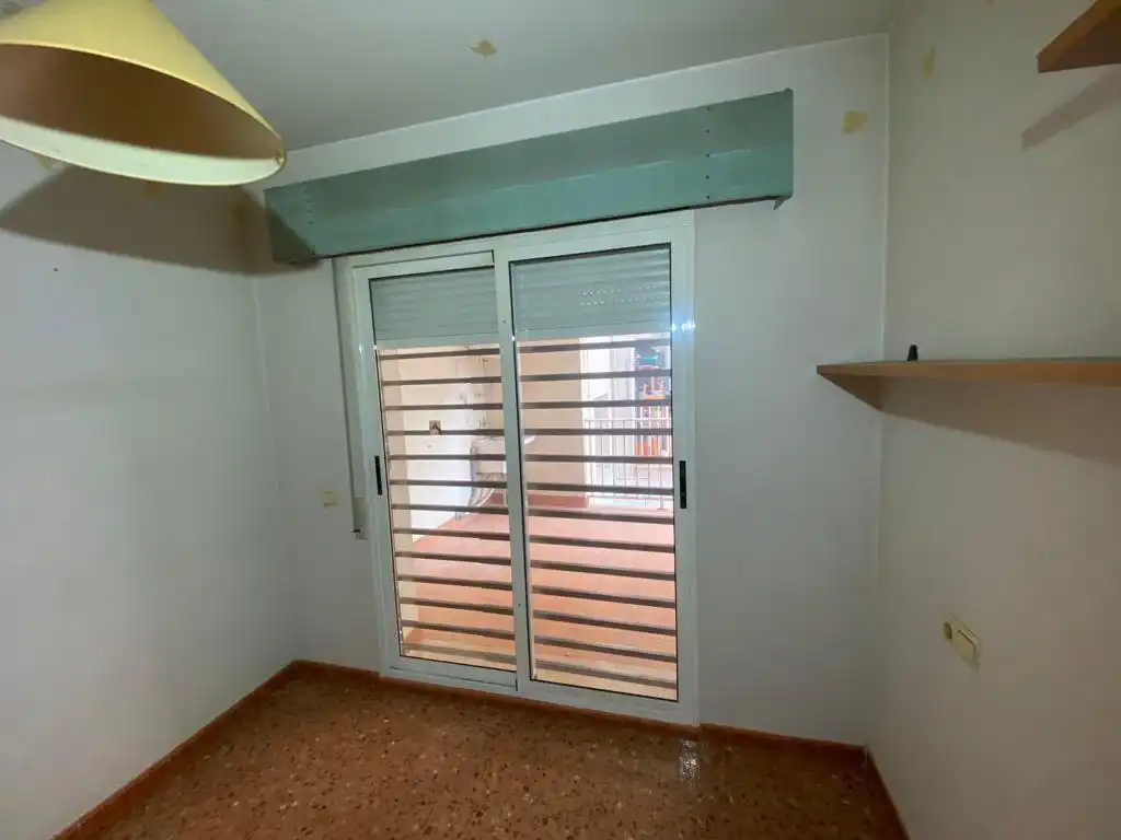 Piso en venta en C/ Valletas, Valletes - Xiribecs