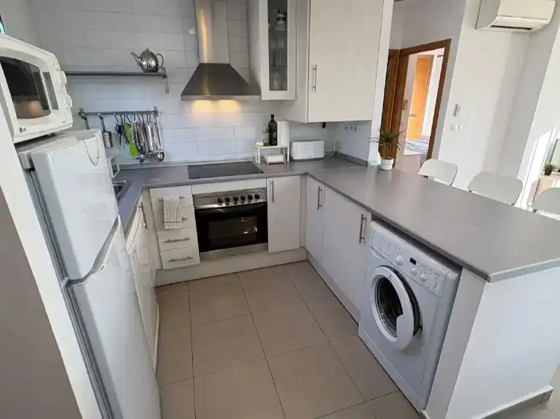Cuina de Apartament de lloguer en Torre-Pacheco amb Aire condicionat, Jardí privat i Moblat