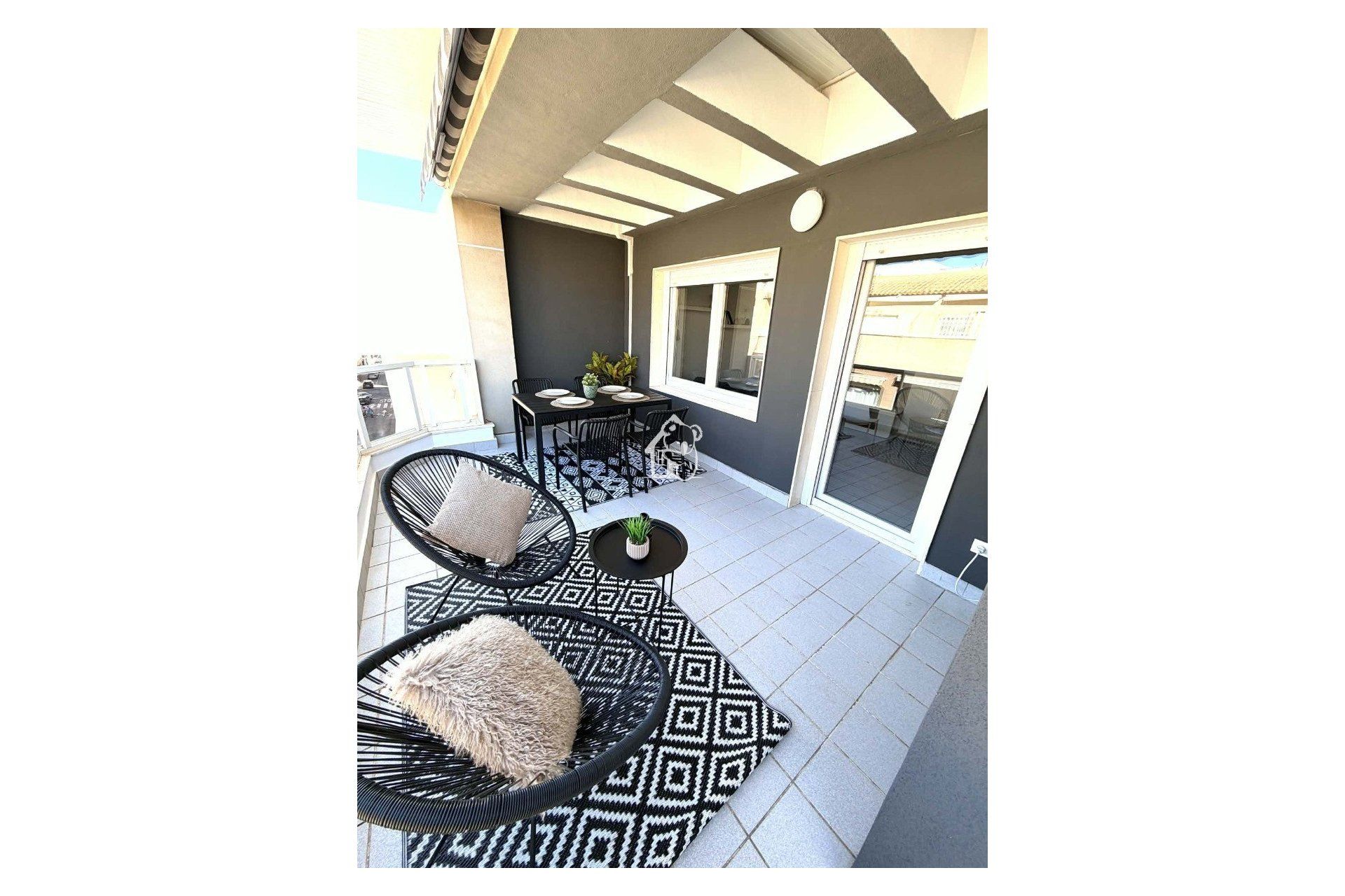 Balcony of Attic for rent in Torrevieja  with Air Conditioner, Furnished and Oven