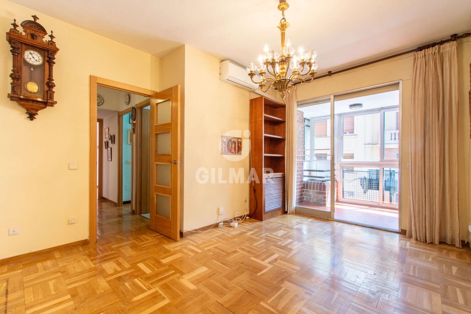 Bedroom of Flat for sale in  Madrid Capital  with Heating and Balcony