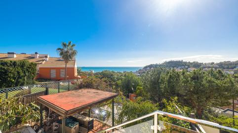 Foto 2 de Casa adosada en venda a Calle las Espuelas, Mayorazgo, Málaga Capital